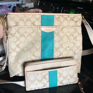 Coach purse and wallet